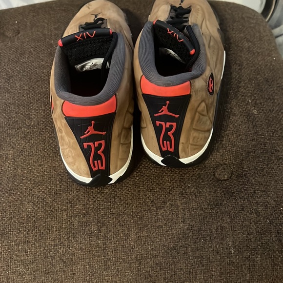 Nike Air Jordan 14 Retro ‘Winterized’ DO9406-200 - Picture 4 of 6